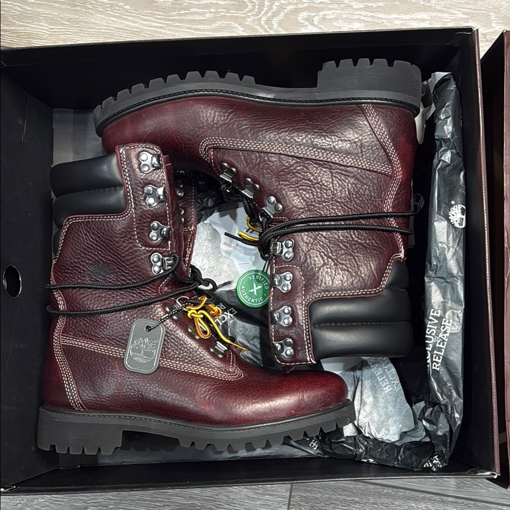 Timberlands Superboot '40 Below' Waterproof.